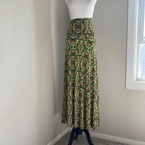 NWOT LuLaRoe Geometric Skater Maxi Skirt